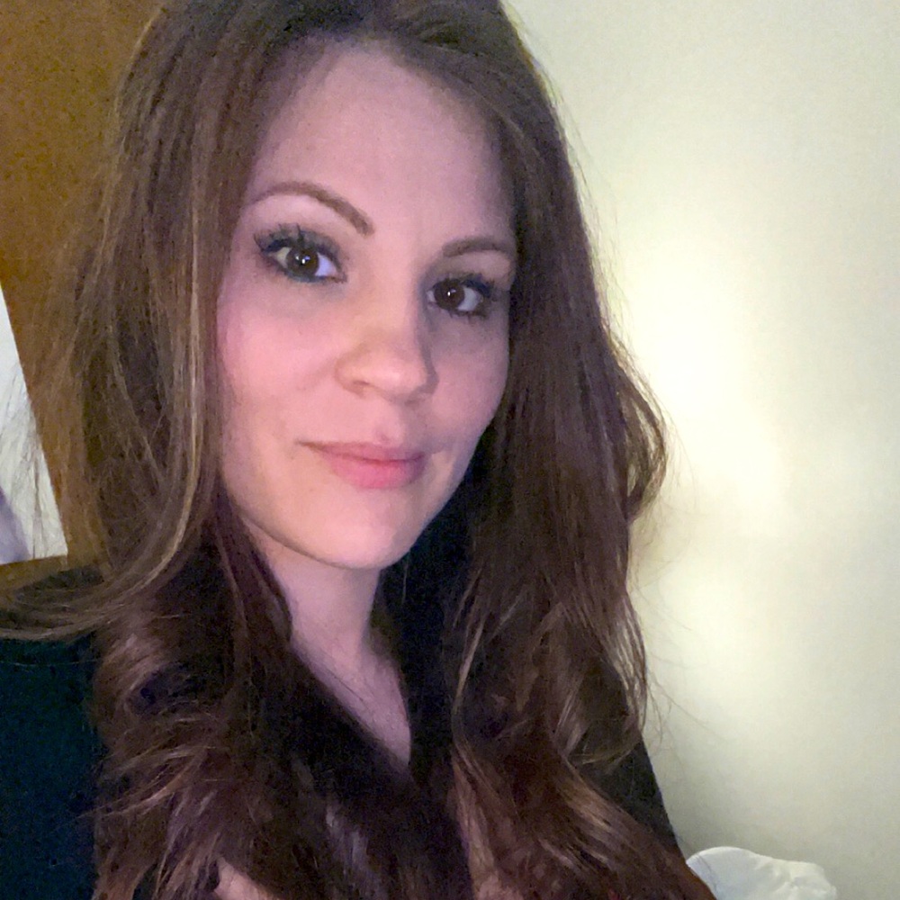 Meet your Posher, Kayce